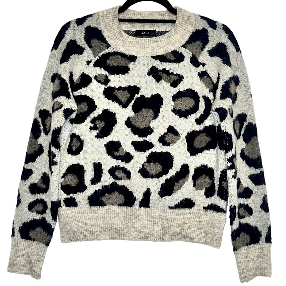 Aqua Leopard Print Crew Neck Sweater - Black and Gray